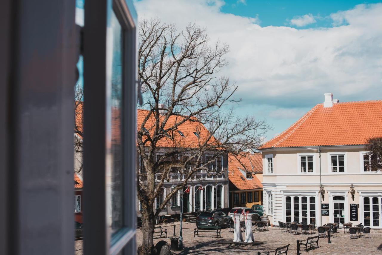Bed and Breakfast Kjobing Manor à Ærøskøbing Extérieur photo