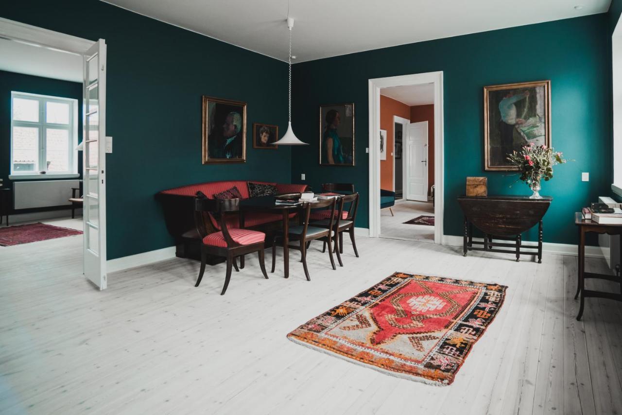 Bed and Breakfast Kjobing Manor à Ærøskøbing Extérieur photo